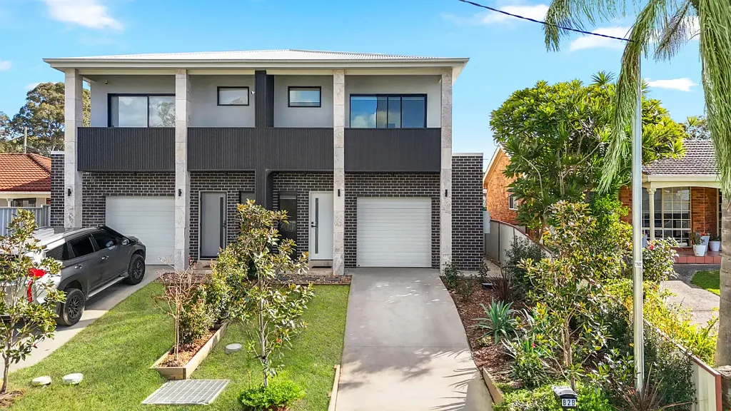 Mannering Park 4房  New Home Feeling Without the Wait