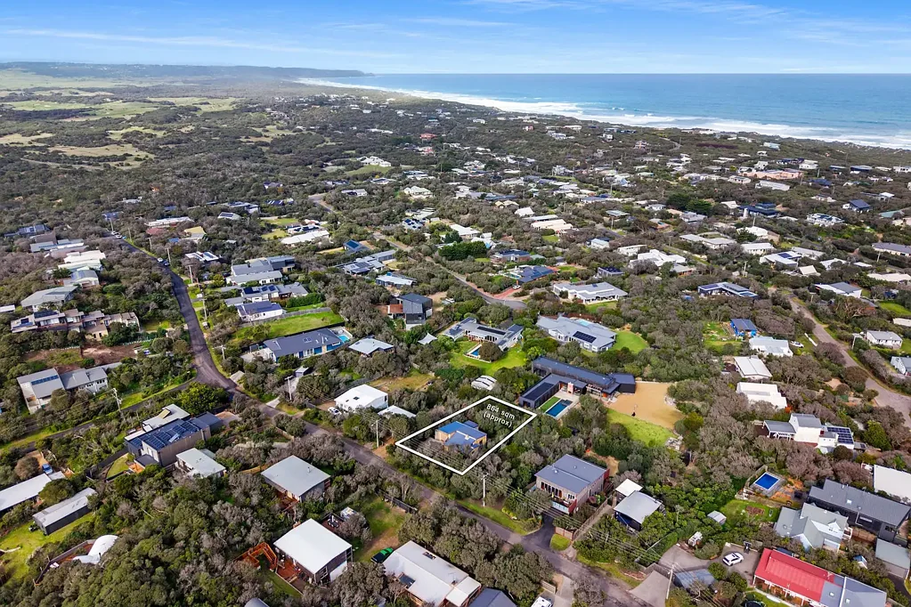 St Andrews Beach 建造、翻新或重塑——绝佳海滨机遇 Build, Renovate or Reimagine – Prime Coastal Opportunity