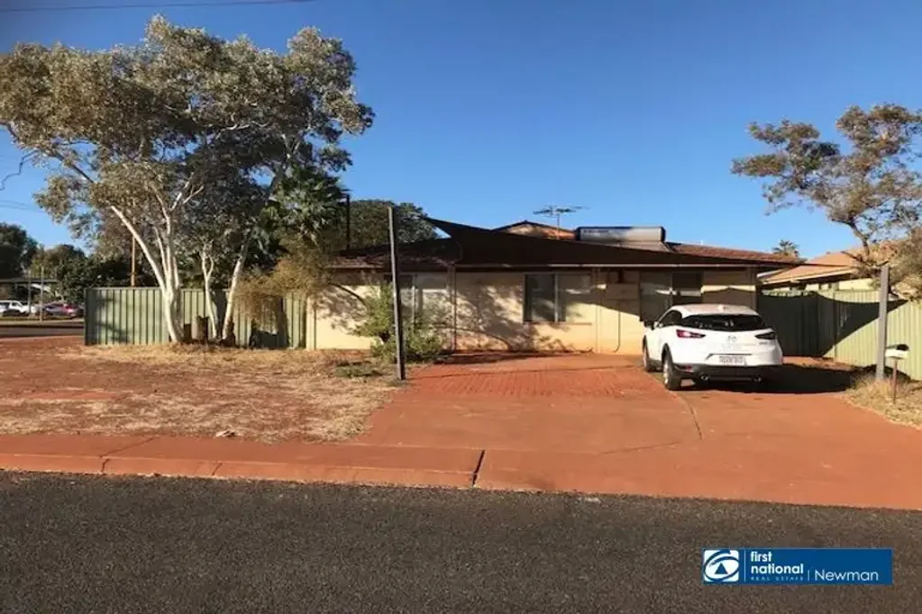 4 BEDROOMS, GREAT LOCATION