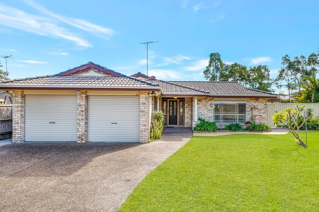 Hinchinbrook 5ਬੈੱਡਰੂਮ Spacious Family Home on 774sqm in the Chase Estate