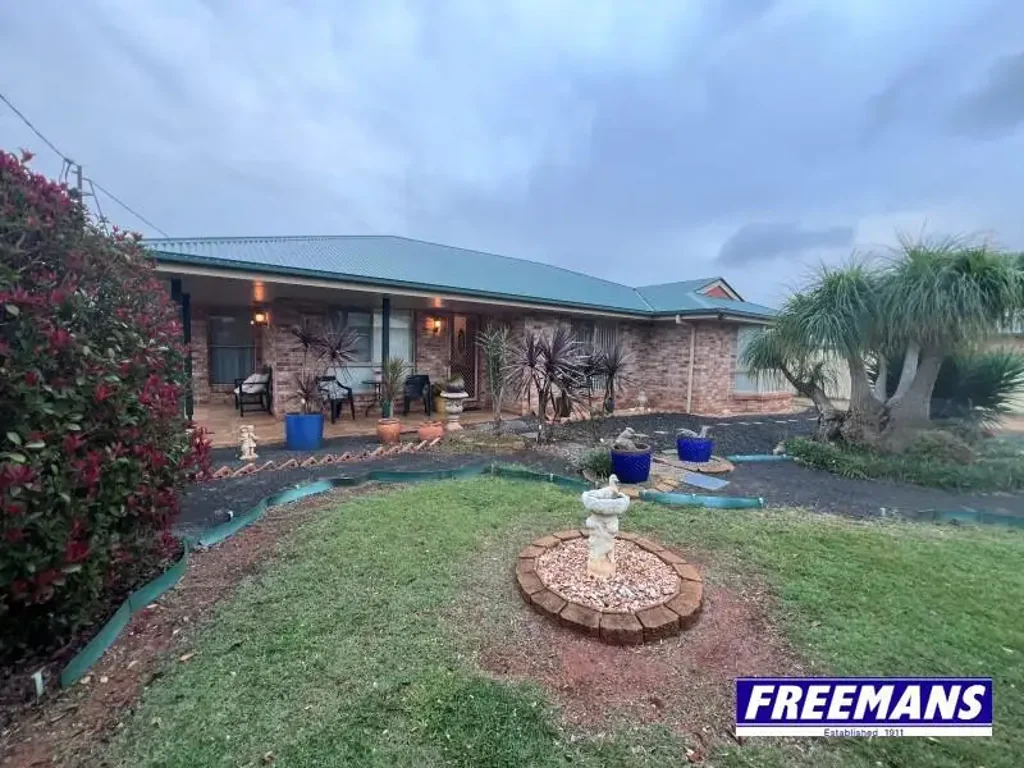 60 Windsor Circle, Kingaroy, QLD 4610