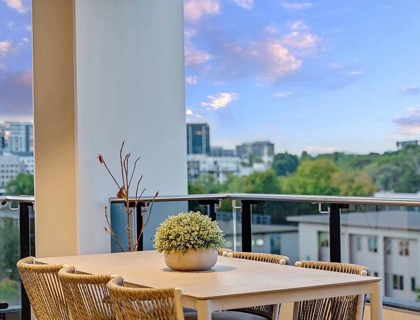 51/44 Constitution Avenue, Campbell, Inner North, 3 ห้องนอน, 2 ห้องน้ำ, Apartment