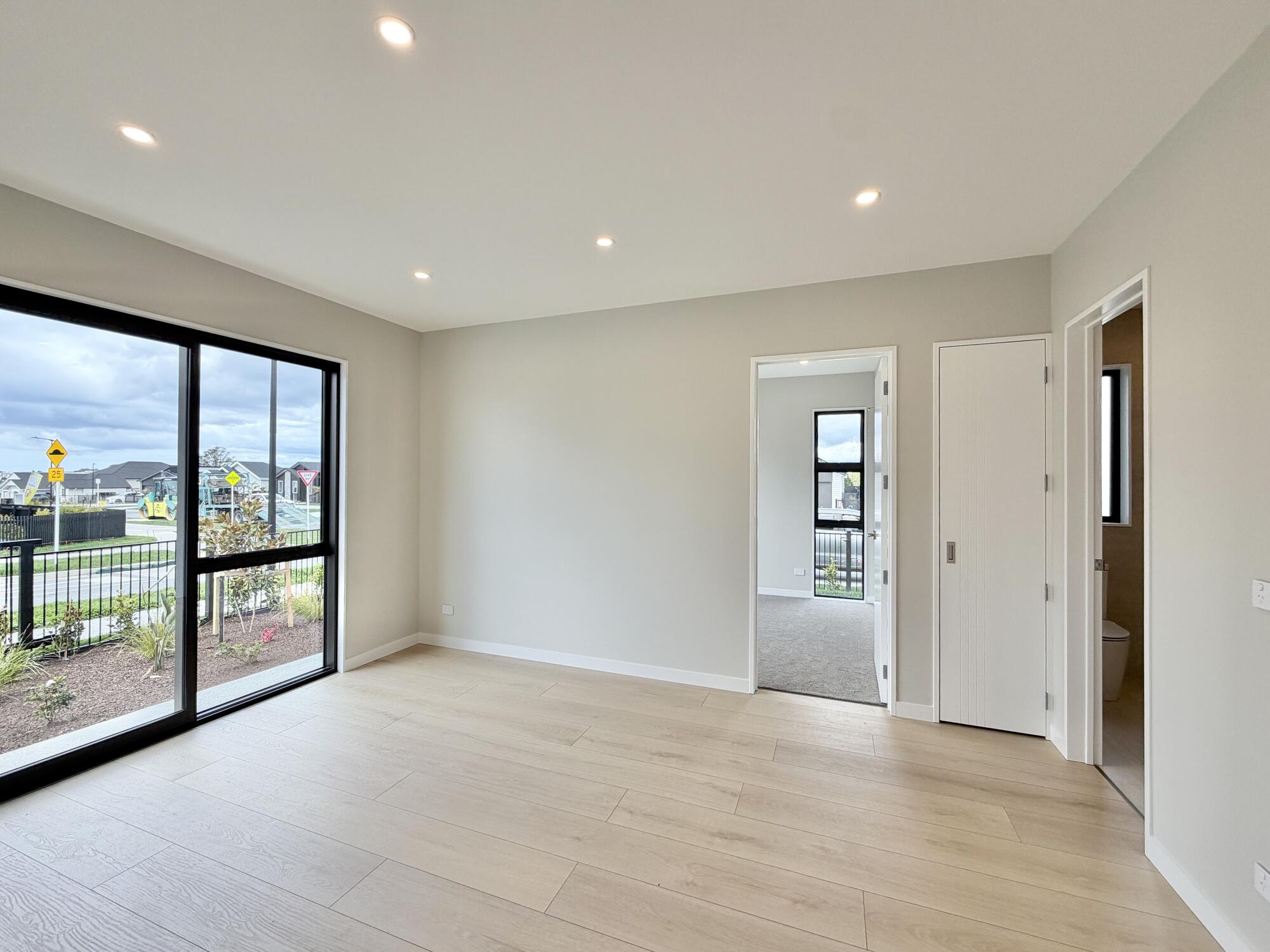 1 Lamont Street, Milldale, photo 4
