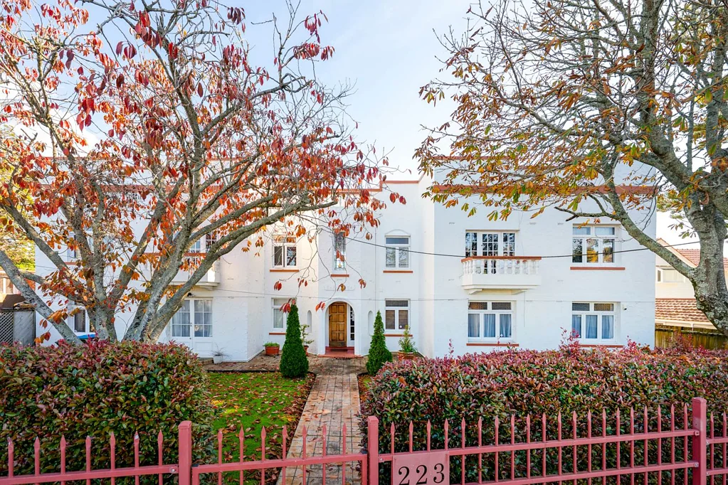 Epsom 2Zimmer Prime Location, Endless Potential