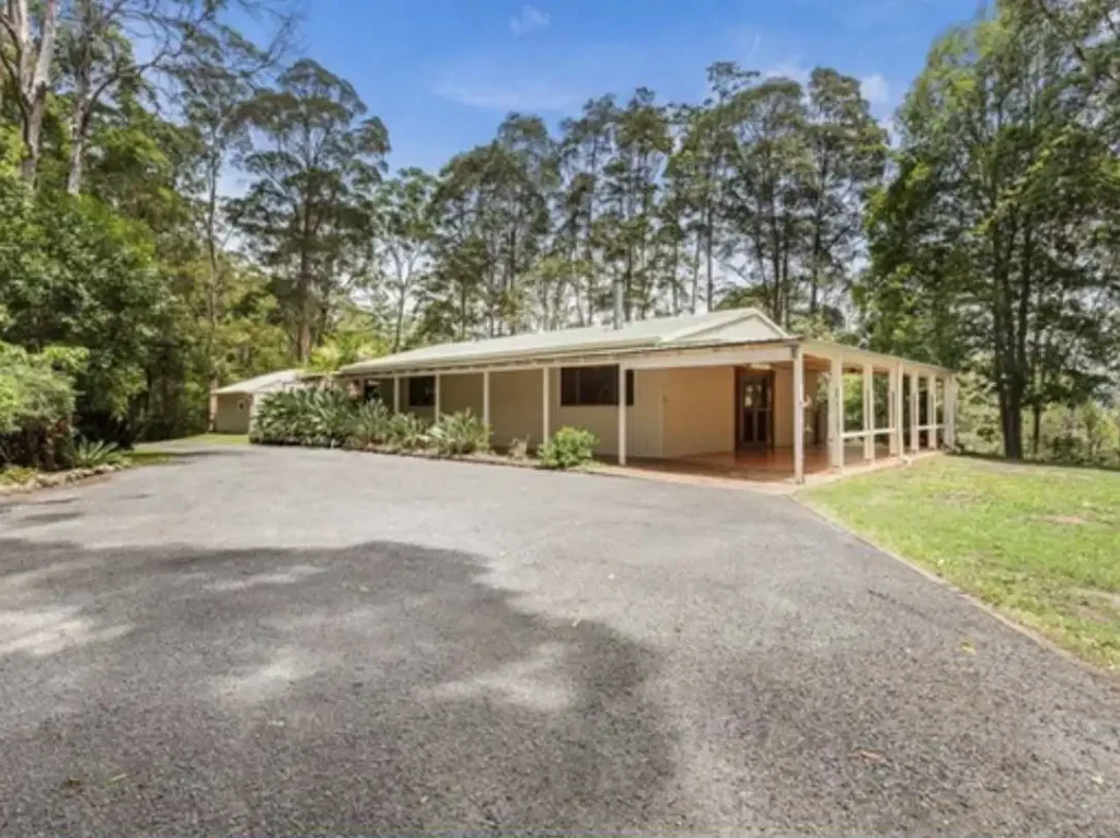 Address Withheld, Uki, NSW 2484