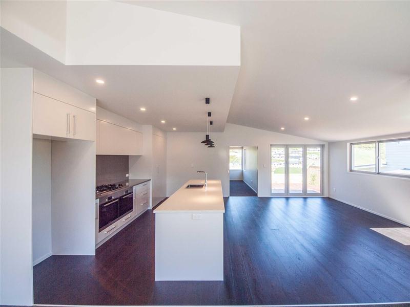 10 Crompton Avenue, Churton Park, Wellington, 5 habitaciones, 0 baños