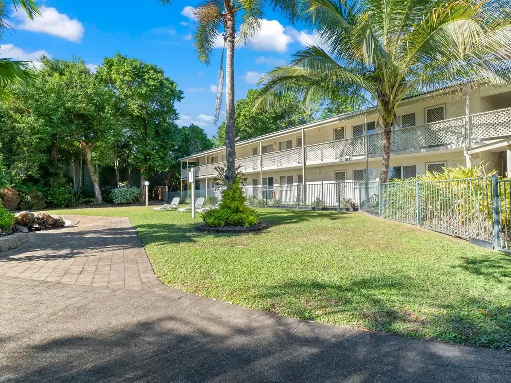 Electricity Included – Fully Furnished Studio Living