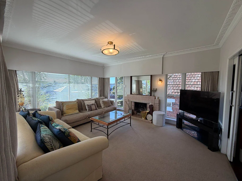 Ideal Family Living! Bright 3-Bedroom Home in ...