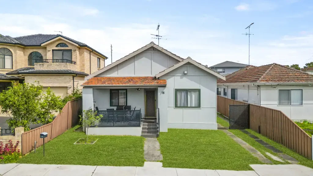 16 Warialda Street, Merrylands, NSW 2160