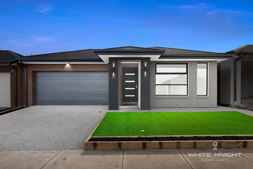 Fraser Rise 4બેડરૂમ EAST FACING: B.M Grammar and Woodlea Town only 3 minutes drive!!