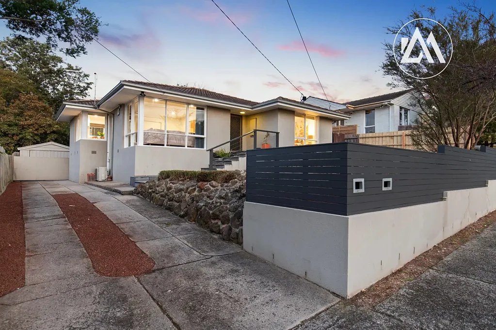 30 Wynden Drive, Frankston, VIC 3199