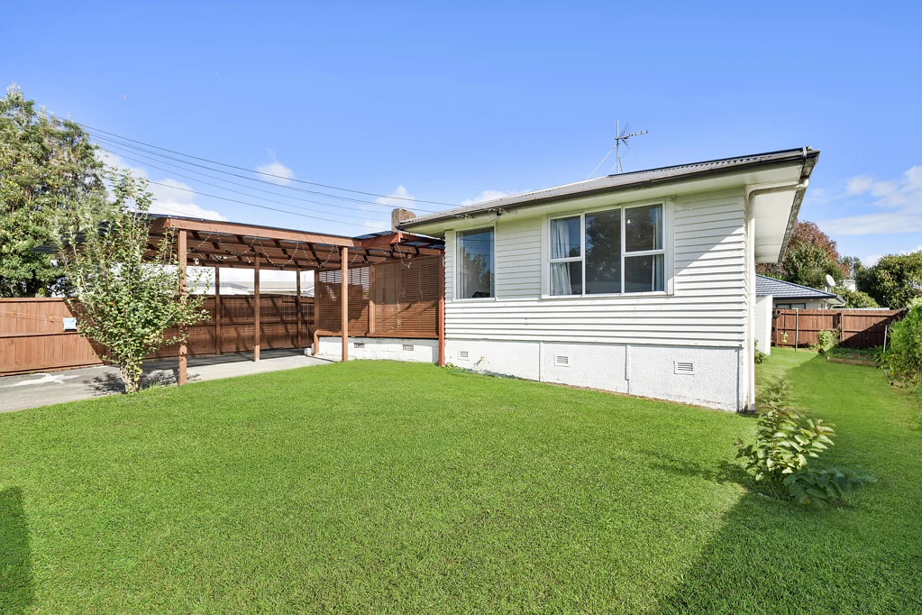 Papakura 3房  VENDORS INSTRUCTIONS ARE CLEAR - MUST SELL!