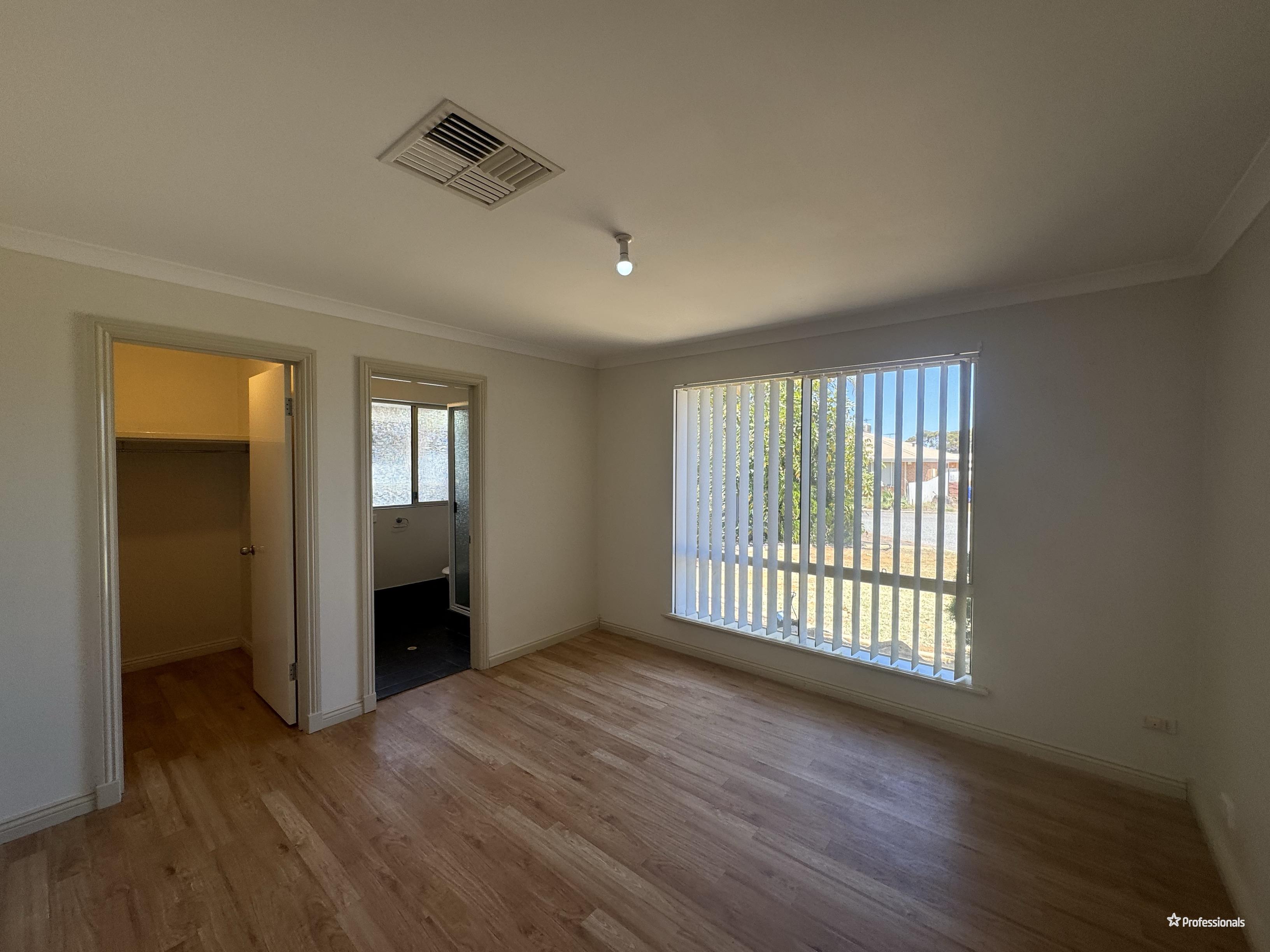 4 AVON CT, SOUTH KALGOORLIE WA 6430, 0房, 0浴, House