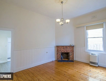 8 Stirling Street, Footscray, Western Melbourne, 2房, 1浴, House