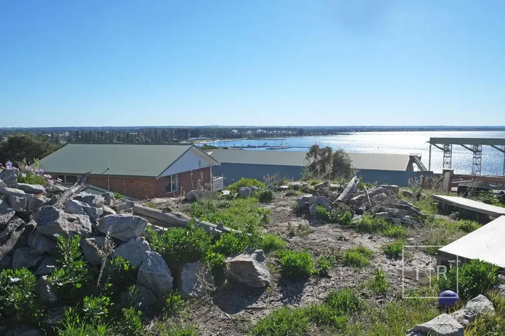 West Beach SENSATIONAL VIEWS