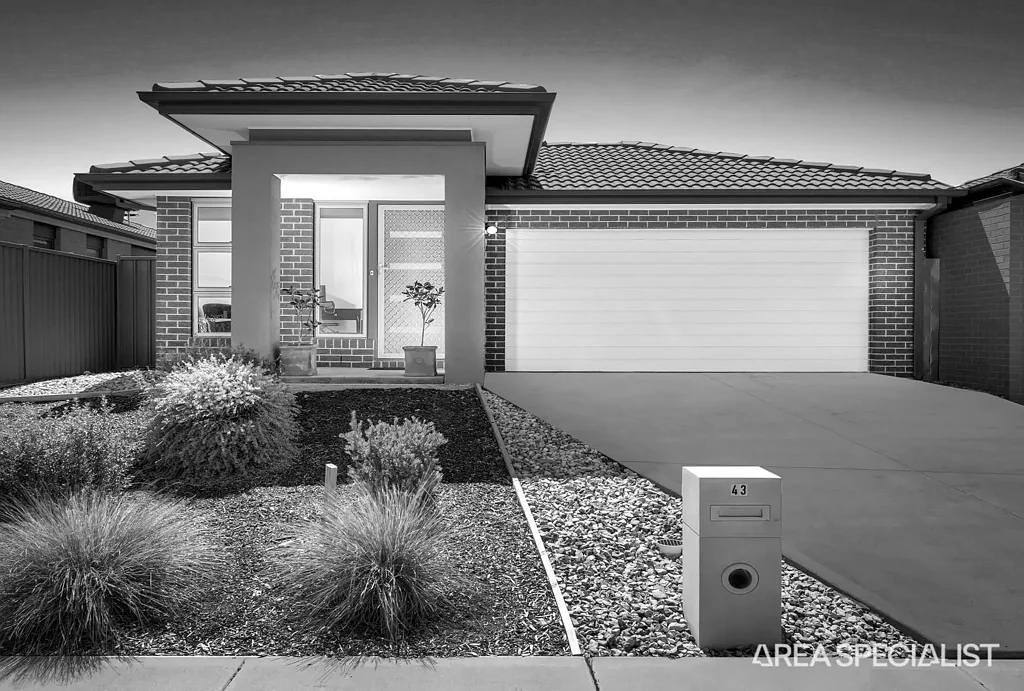 43 Ajay Way, Kurunjang, VIC 3337