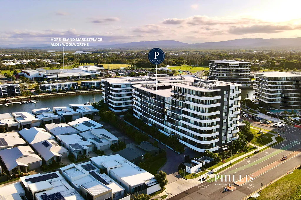 2305/1 Grant Avenue, Hope Island, QLD 4212