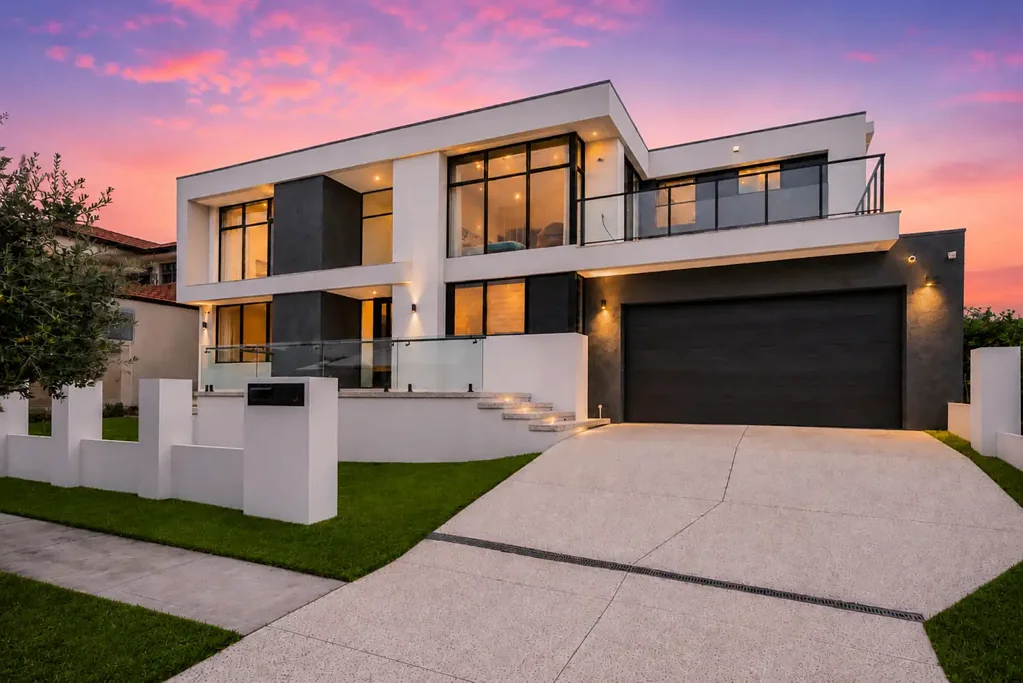 Luxury Resort-Style Living | Parkside Family Haven