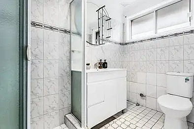 Address Withheld, Colyton, NSW 2760, 5 Bedrooms, 2 Bathrooms, House