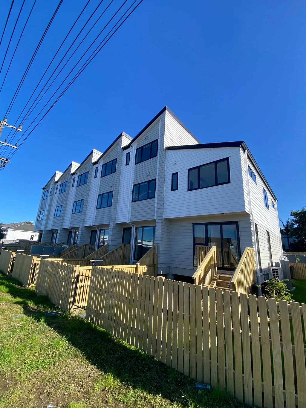 Brand new 3 bedroom plus study room - Westlake...