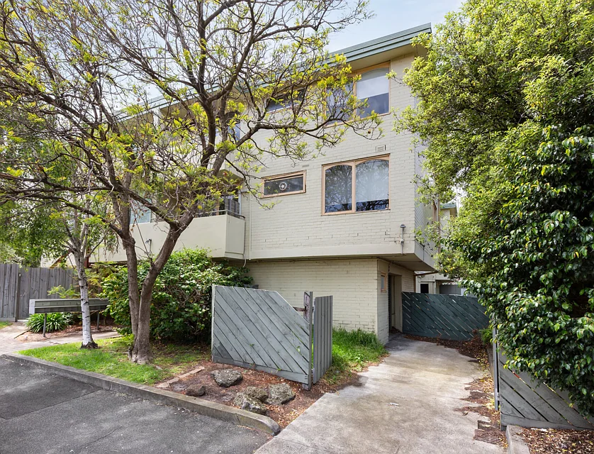 2/1-3 Graylings Avenue, St Kilda East, Melbourne CBD, 2房, 1浴, Apartment