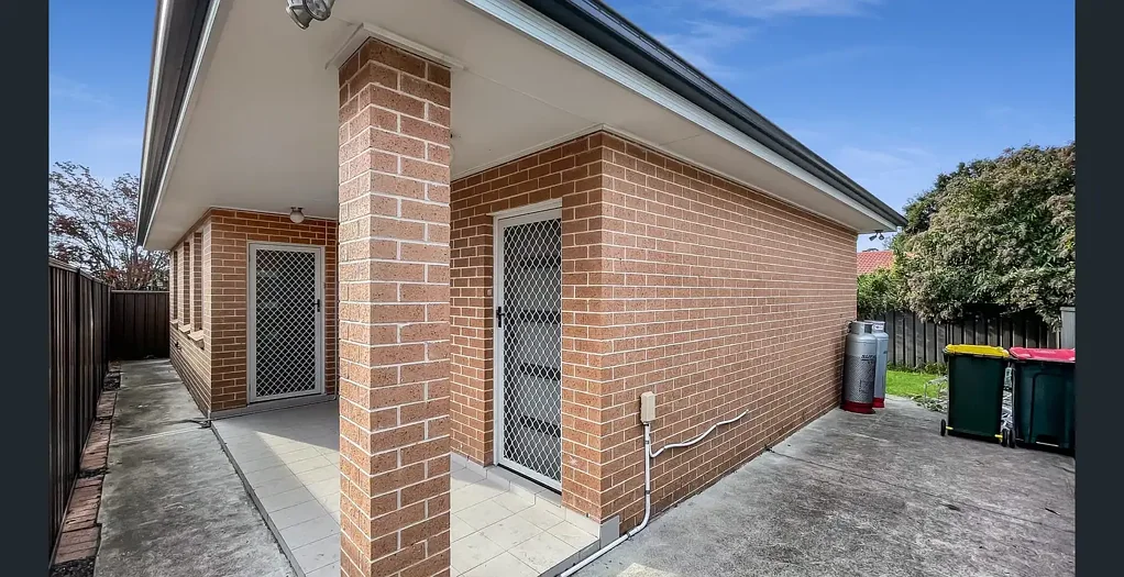 Modern & Spacious 3-Bedroom Brick Home with Ensuite