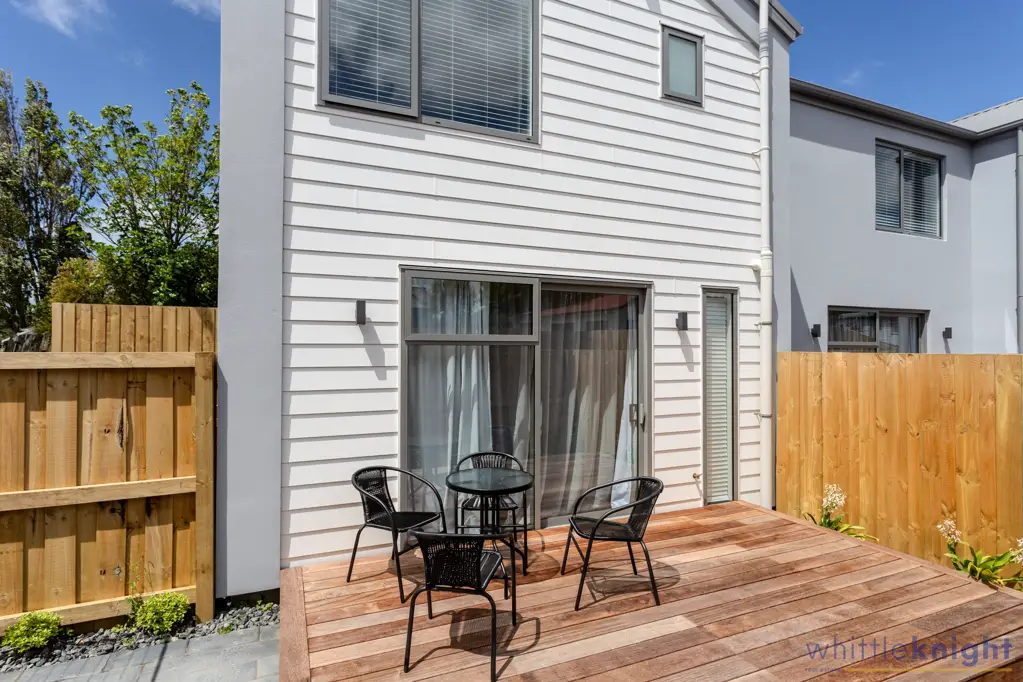 Linwood 2房  Freehold, Elevated, Modern, Two-Bed, Two-Bath