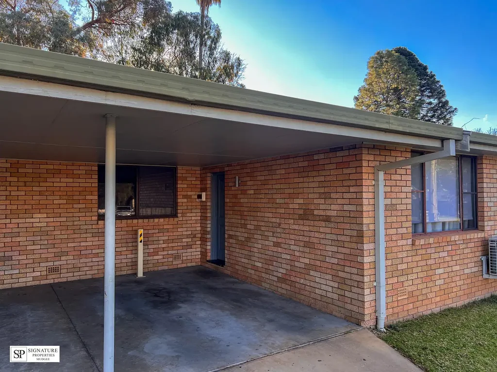 Convenient East Mudgee Living