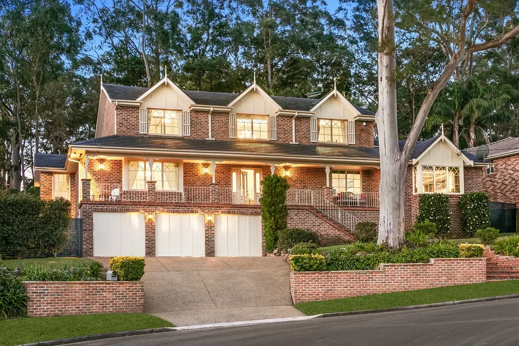 Beecroft 5Habitaciones Expansive family entertainer in Beecroft Primary zone, built by Meadowbank Homes