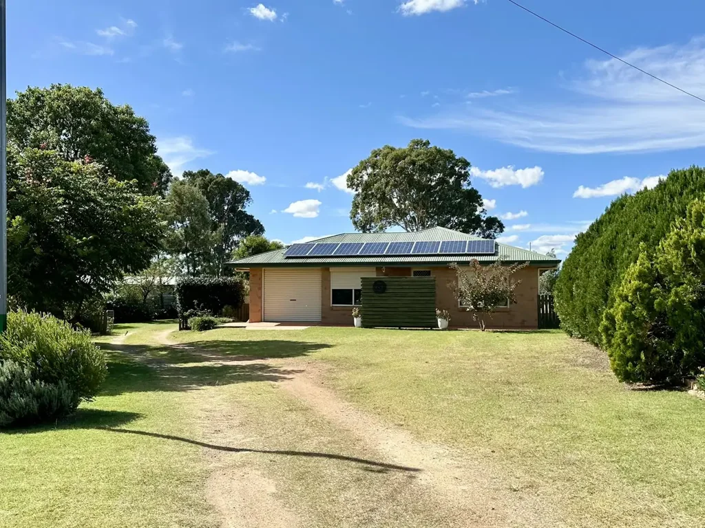14 Hollins Court, Warwick, QLD 4370