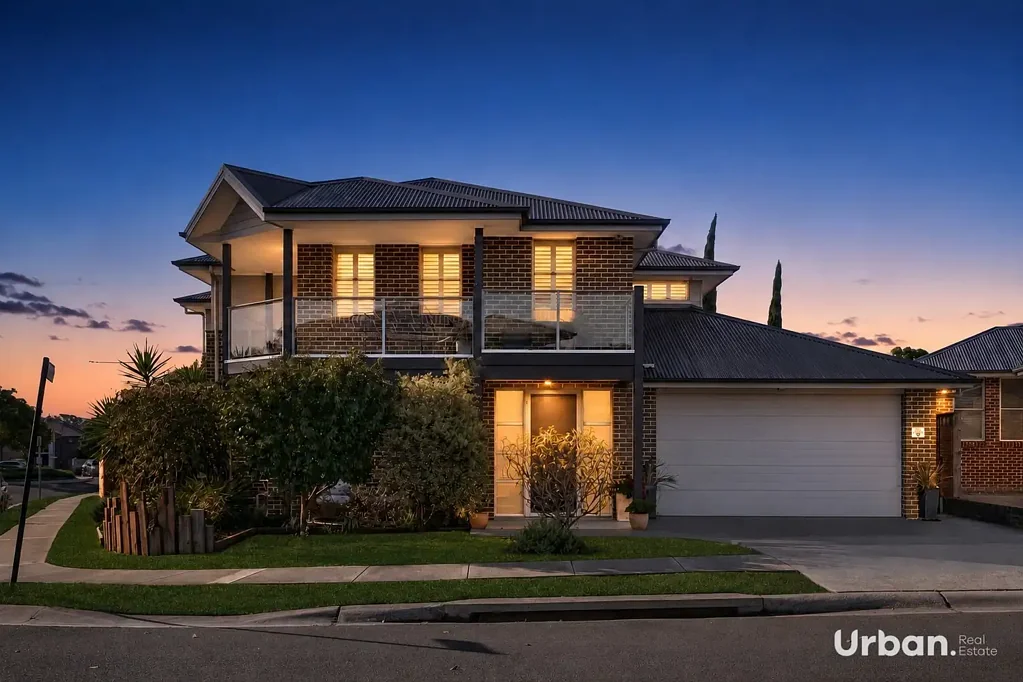 Colebee 6બેડરૂમ Large Family Living – Upstairs & Downstairs Main Beds – Theatre – Alfreso feat. Outdoor Kitchen – Pool!