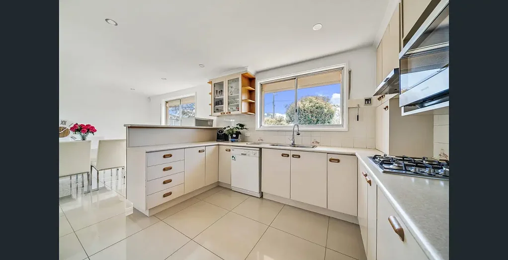 Spacious 4-Bedroom Family Home - Classic Charm with Modern Comfort
