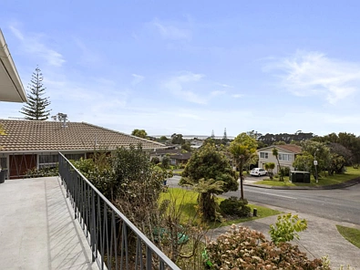 16 Manhattan Heights, Glendene, Auckland - Waitakere, 2 침실, 1 욕실