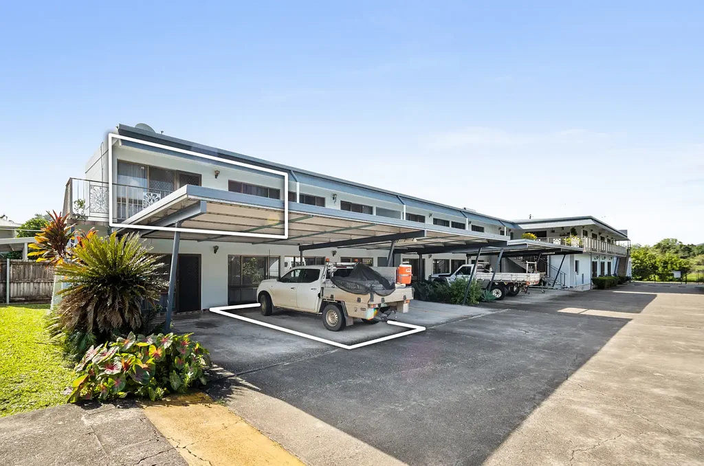 Edmonton 1 Slaapkamer Low-Maintenance Investment with Strong Returns