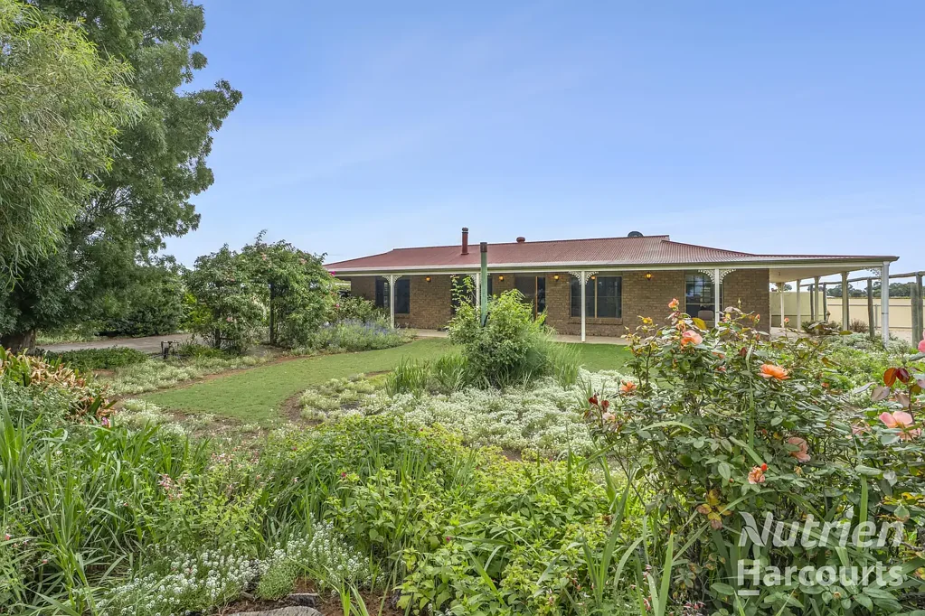 Renmark 3 Bedroom Tranquil Retreat Close to Renmark