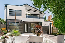 1/33 Hillside Crescent, Maribyrnong