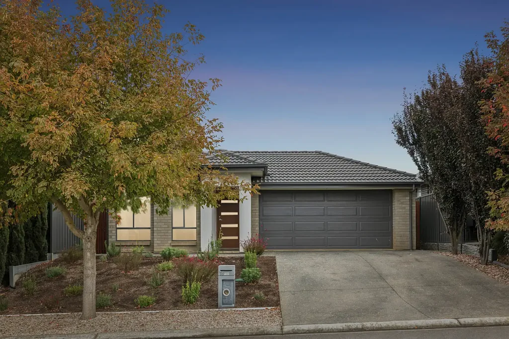 14 Greenwood Street, Mount Barker, SA 5251