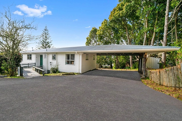 1/40a Marlborough Avenue, Glenfield, North Shore City