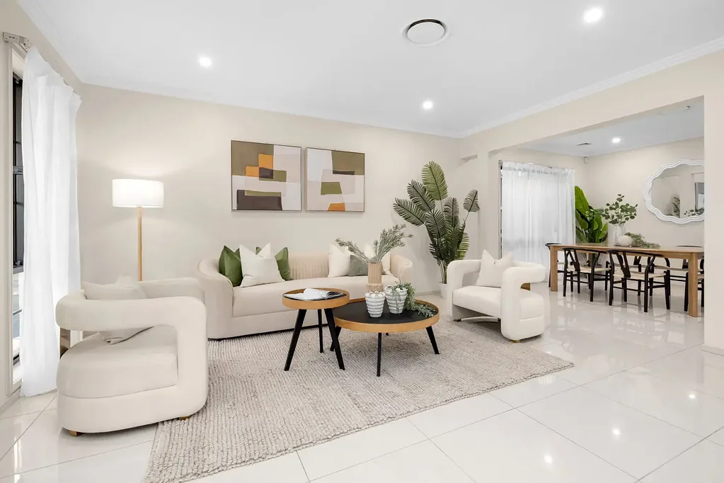 Kellyville Ridge 5房  面向北方的大型家庭住宅 | 步行可达学校、商店和公园。  Grand North Facing Family Residence | Walk to Schools, Shops & Parks.