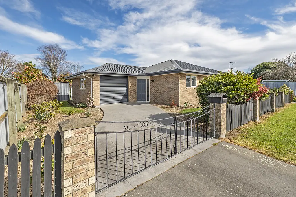 Leeston 2房  Make the move to Manse Road