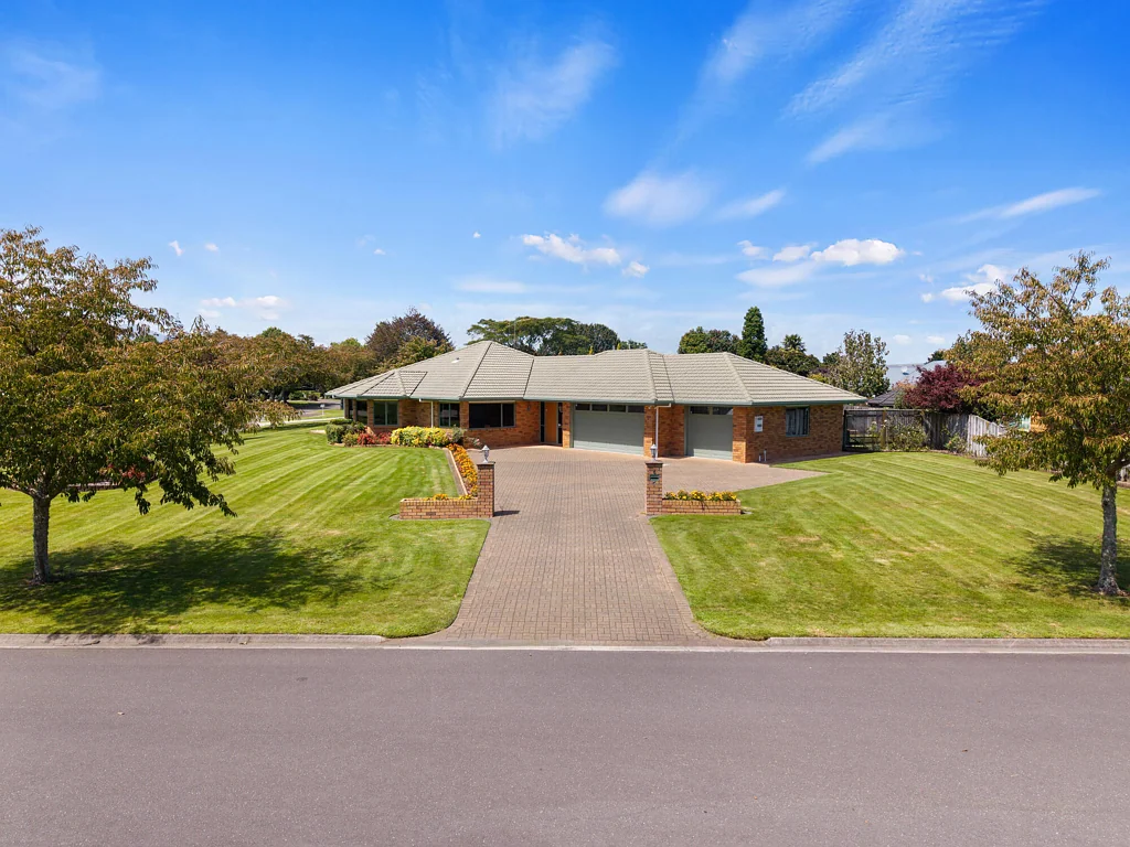 Matamata 4 Slaapkamer Rare opportunity!