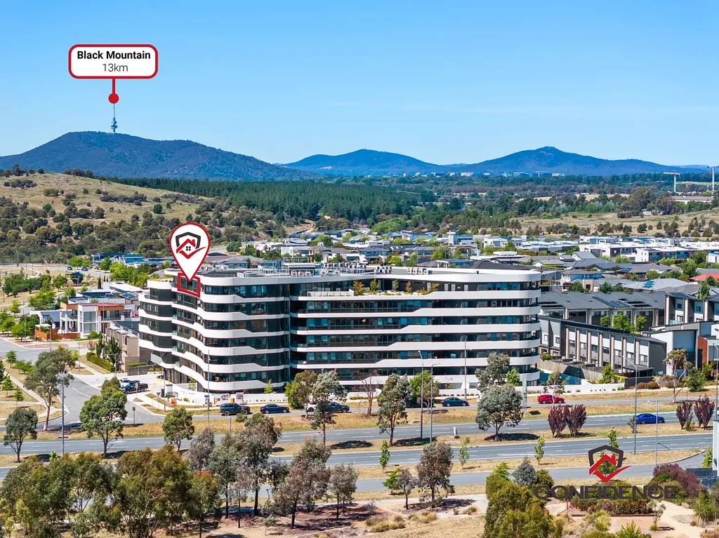 Coombs 4ਬੈੱਡਰੂਮ Spacious Four-Bedroom Apartment in Prime Coombs Location