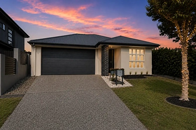 Narangba 4 Slaapkamer Spacious Family Living in Stone Ridge Estate