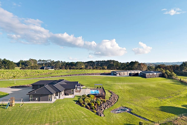 135 Nixon Road, Taupaki, Rodney District