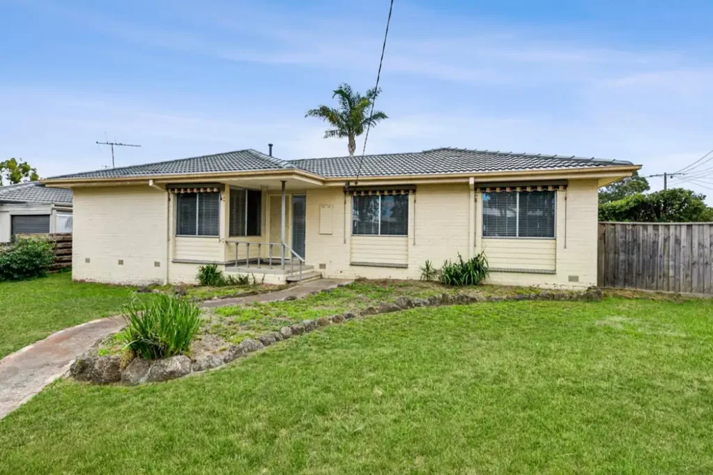 Easy Living in the Heart of Mornington