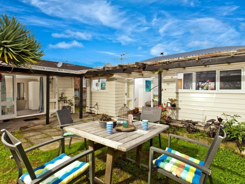 40a Old Lake Road, Narrow Neck, Auckland - North Shore, 3 habitaciones, 1 baños