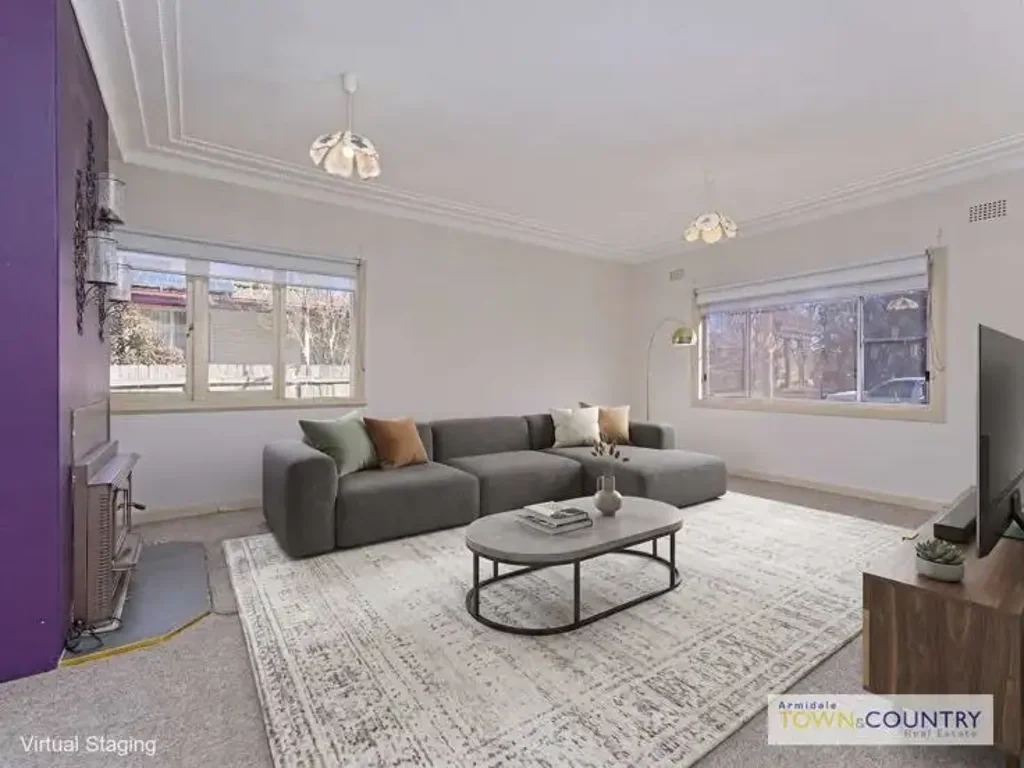Welcome to 207 Kennedy Street, Armidale! 3 Bedroom Home, Only Minutes from Town!!