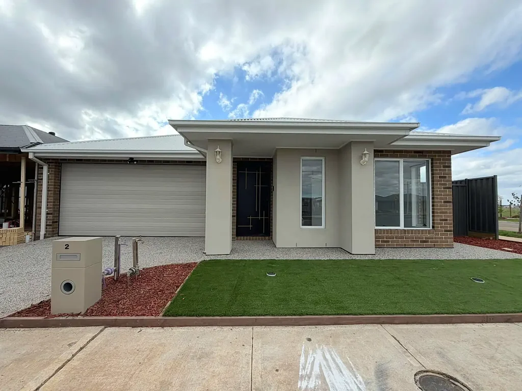 A Brand New Home Made for Comfortable Family Living in Tarneit