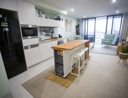 Address Withheld, Broadbeach, QLD 4218, 1 Bedrooms, 1 Bathrooms, Unit