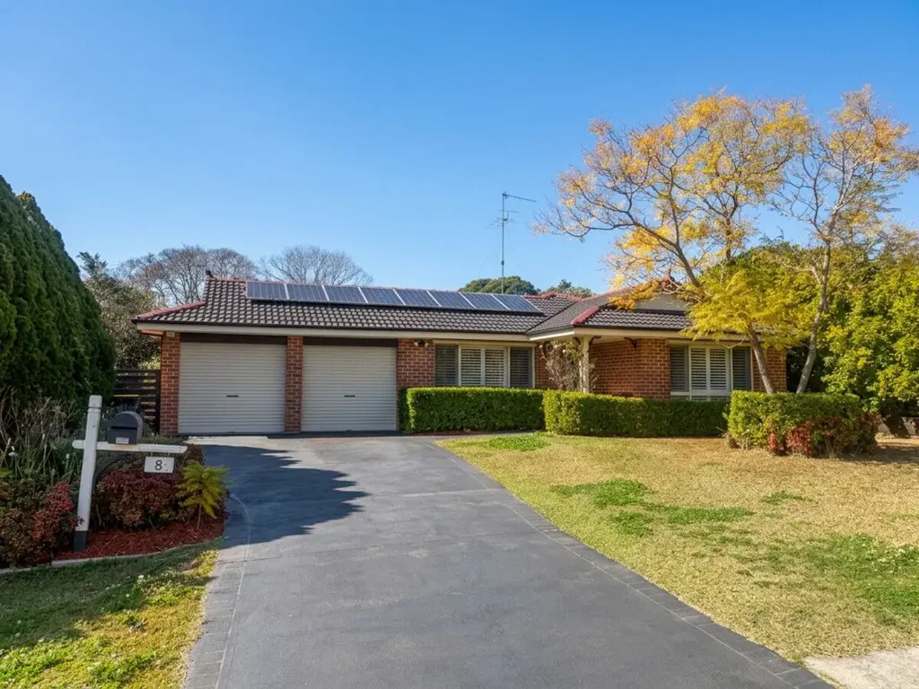 This impeccably presented family residence!